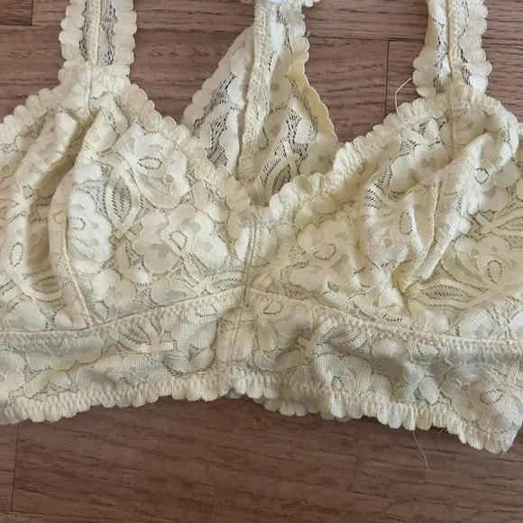 Free People Intimately Women’s Yellow Laced Bra Sz XS - Picture 3 of 5